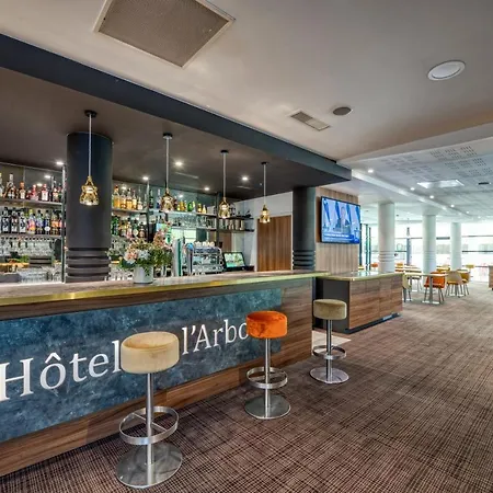 Mercure La Duranne Gare Tgv Hotel